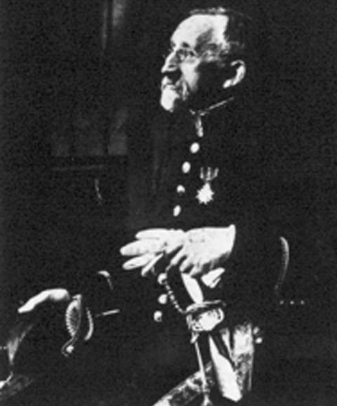 zeitleiste-1910 Scan eines Portraitfotos von Titelträger "Päpstliche Hofglasmalerei" - Ernennung zu Ritter des päpstlichen Silvesterordens