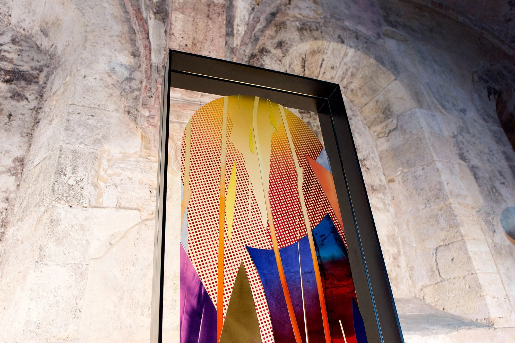 Jamese Earlys Glaskunstwerk auf Ausstellung "Urban Art trifft Glas"